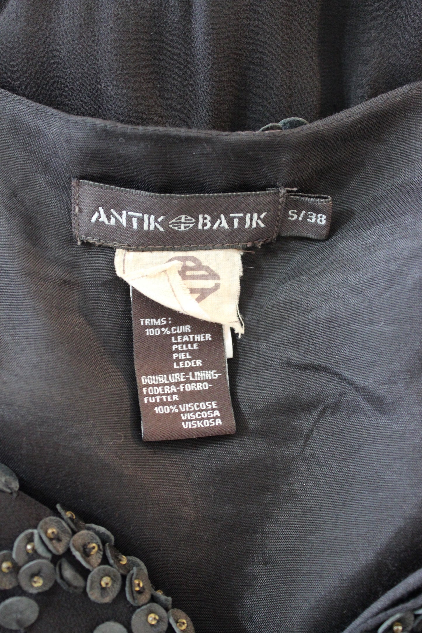 Antik Batik Vestito Vintage Seta Pelle Nero
