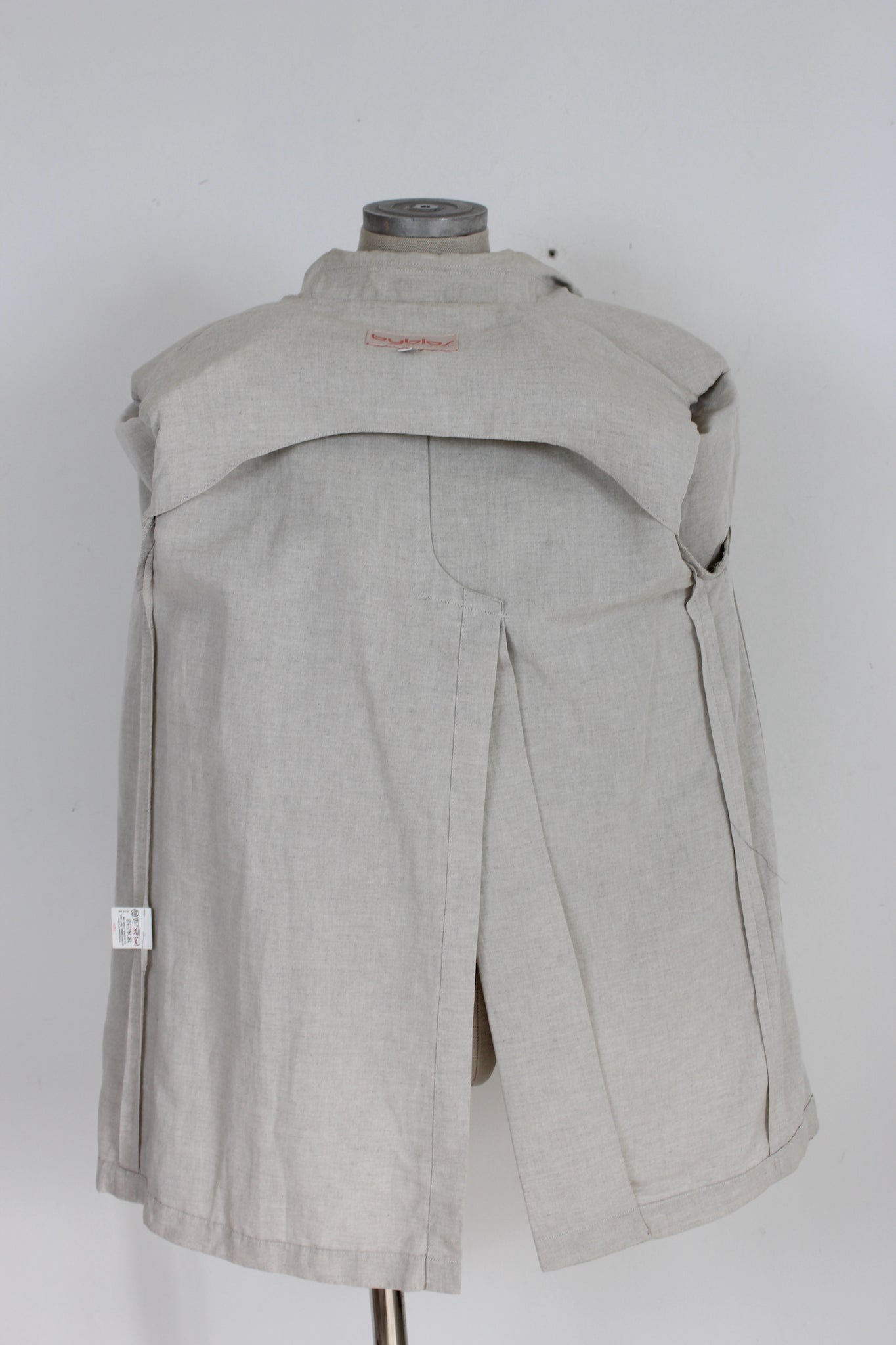 Byblos Beige Linen Classic Vintage Jacket 1980s