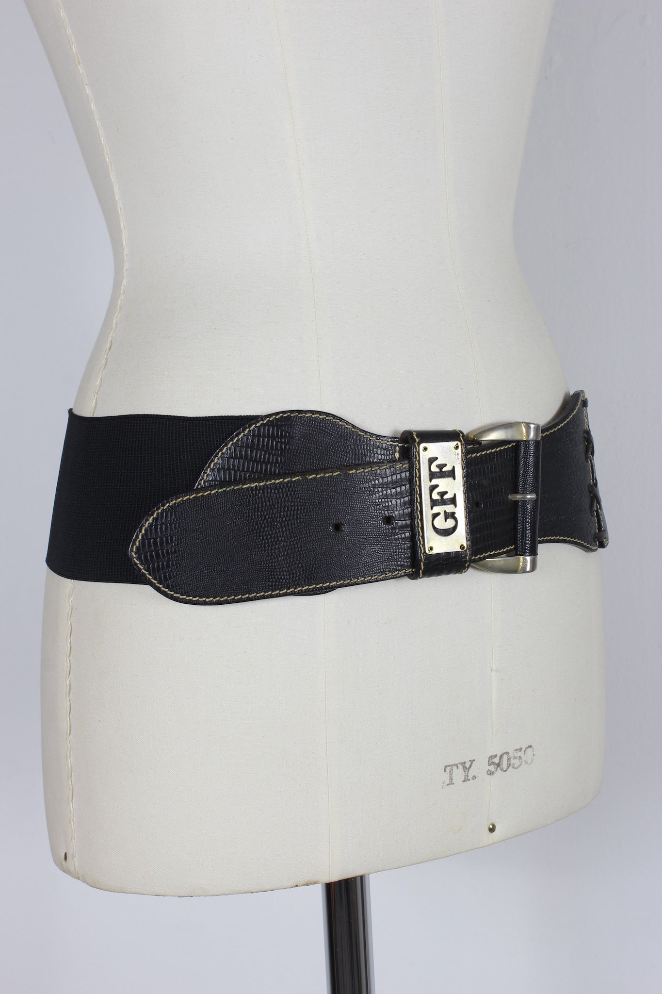 Gianfranco Ferre Black Leather Belt Vintage 90s
