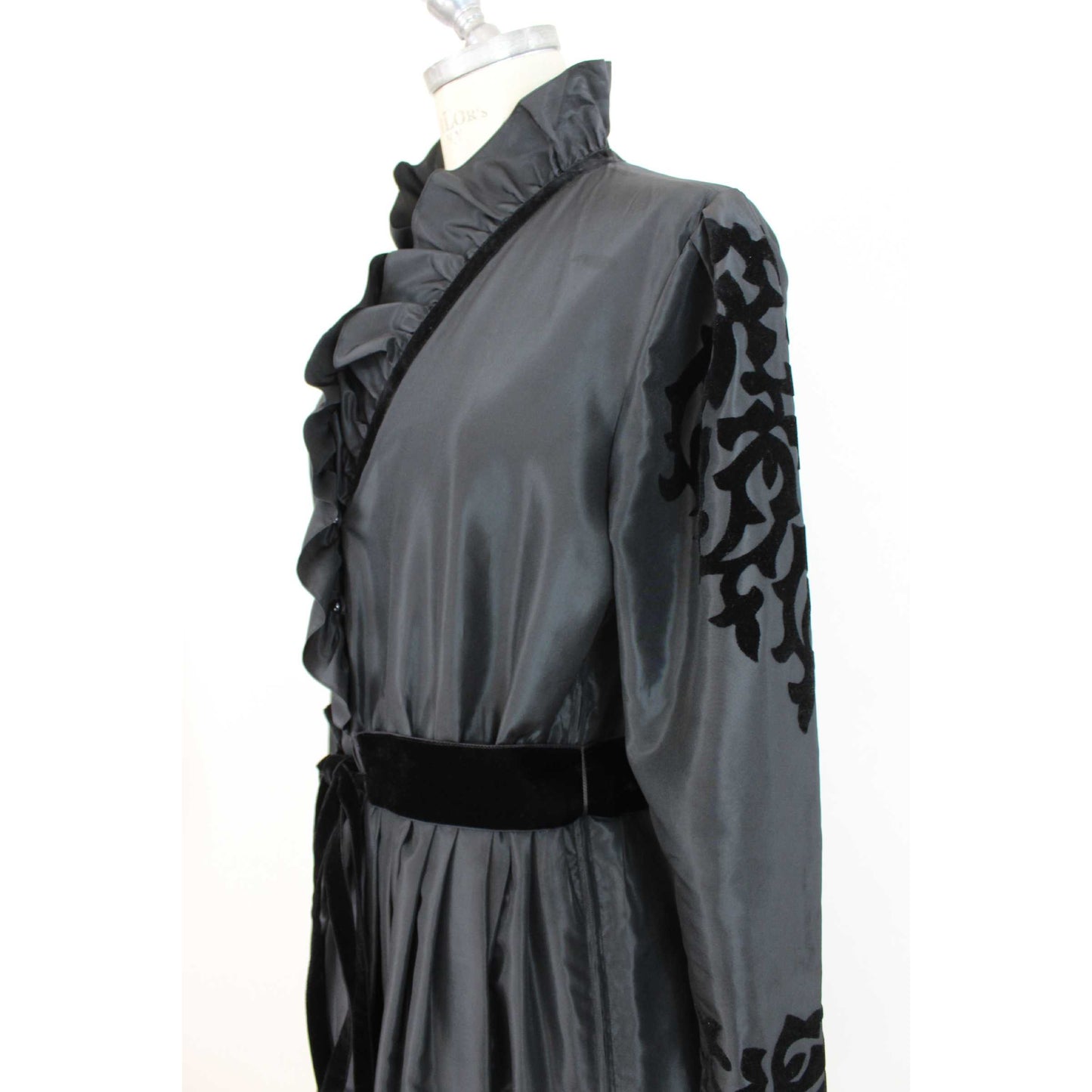 Louis Feraud Velvet Black Cerimony Floral Vintage Long Dress
